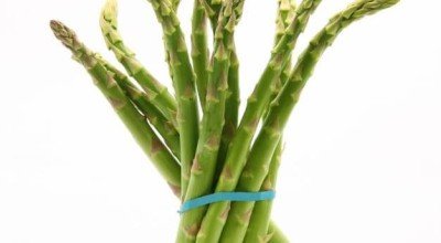 مارچوبه منبع غنی ویتامین B9