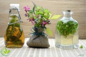 فواید عرقیات گیاهی برای پوست و مو