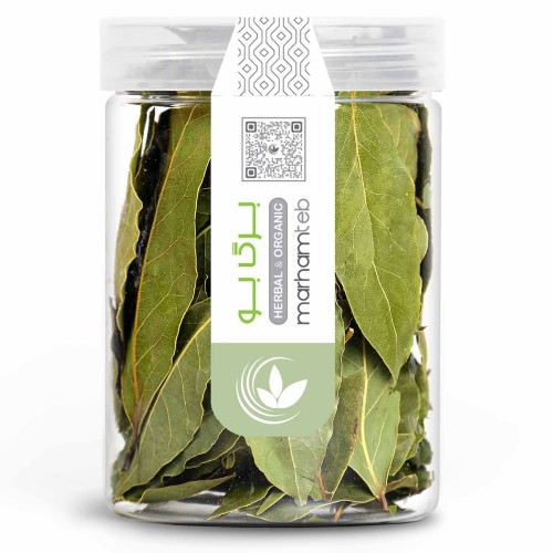 تصویر برگ بو تازه و سبز، مناسب برای استفاده در آشپزی، ادویه های طبیعی و خوش عطر، بسته بندی مناسب برای حفظ کیفیت