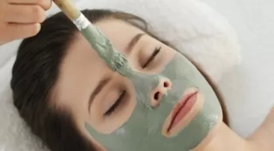 11 خاصیت ماسک خاک رس برای پوست شما
