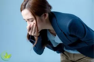 دلایل و راه های درمان حالت تهوع