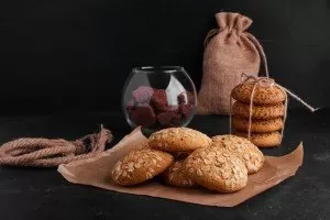 طرز تهیه نان و شیرینی با جو دوسر