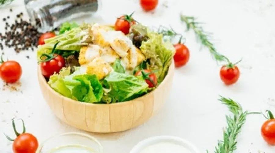 انواع سس و سالاد در طب سنتی