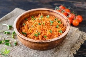 طرز تهیه انواع پلو مطابق با دستورالعمل های طب سنتی